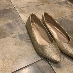 Gold Dress shoes